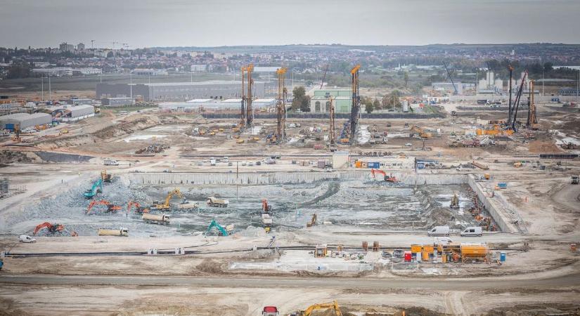 Szijjártó Péter: „A rezsicsökkentést nukleáris energiával lehet megvédeni”