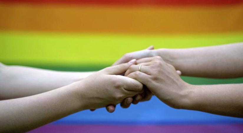 EU: minden tagállamnak el kell ismernie az azonos neműek külföldön kötött házasságát