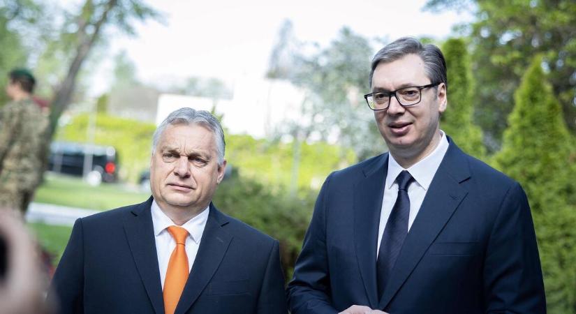 Orbán Viktor és Vučić szerdán tárgyal – a szerb elnöknek van miért aggódnia