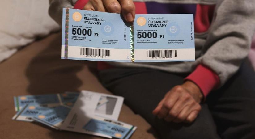 Ha megsérült az se baj, de érdemes sietni – fontos határidő közeleg a nyugdíjas élelmiszerutalványoknál