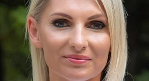 SZEMÉLYI VÁLTOZÁS A NEW AGE ADVERTISINGNÁL