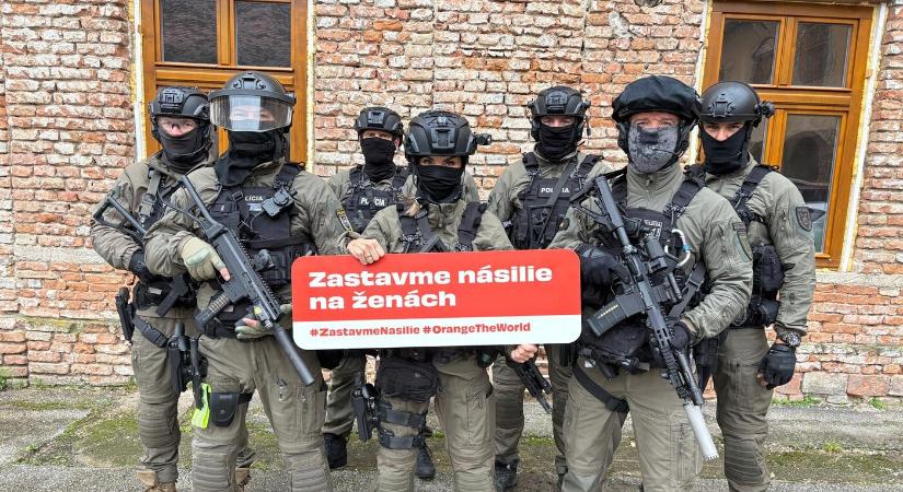 A rendőrség is csatlakozott az „Állítsuk meg a nők elleni erőszakot” kampányhoz