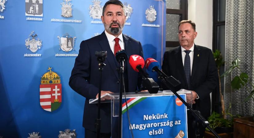 Hidvéghi Balázs: Nem engedjük meg azt, hogy a magyarok pénzét elvigyék Ukrajnába