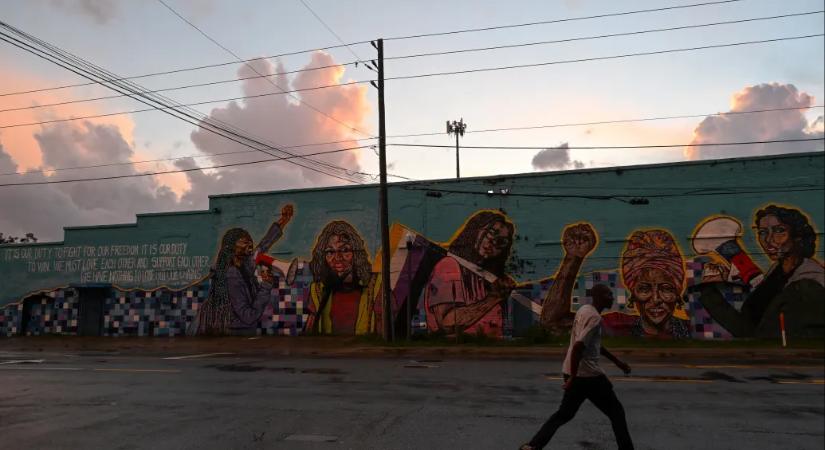 Egy város, ahol rájöttek, hogyan lehet gyorsan javítani a bűnügyi statisztikán: törvényesnek kell minősíteni a gyilkosságokat