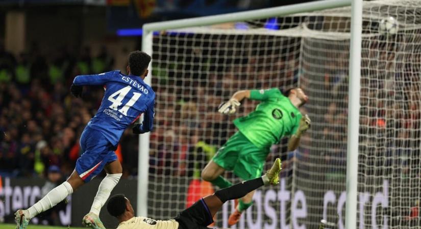 Elveszítette veretlenségét a Manchester City, simán kikapott a Barcelona, Sallaiék otthon buktak