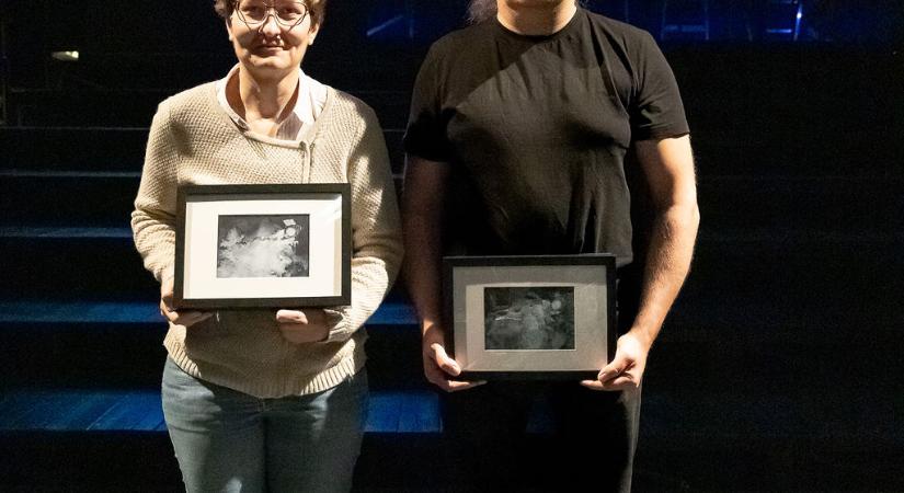 Skrabán Judit rendezőasszisztens és Hajas Attila technikus kapták a Szirtes Attila-díjat