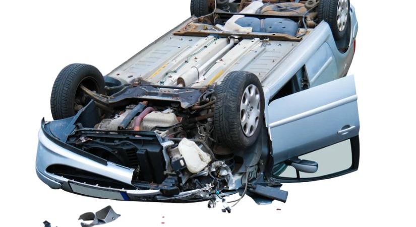 Meleg időben több a baleset – ezek a legveszélyesebb hónapok a magyar utakon