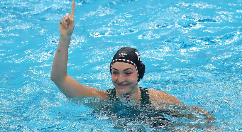 Nem mindennapi látvány, bikiniben lazított a magyar válogatott sztárja - Fotó