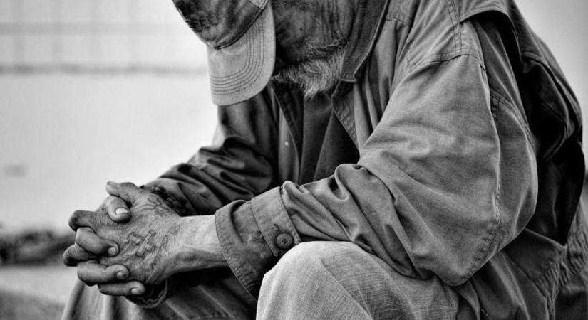 Hajléktalanok fosztották ki idős, beteg sorstársukat