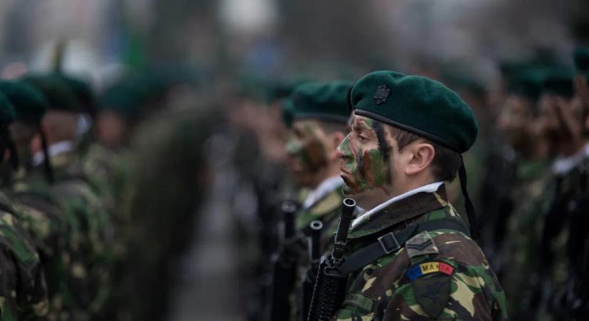 Mesterséges félelmet próbálnak generálni és felépíteni Európában a sorkatonaság bevezetésével