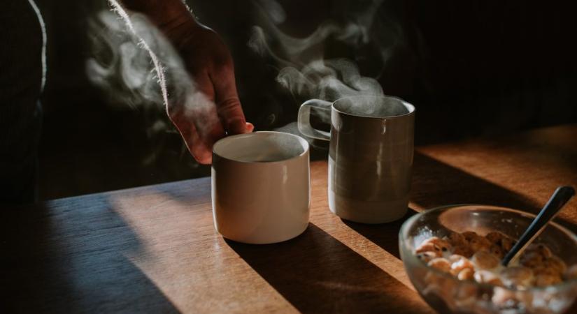 Szerdai friss hírek, forgalom, időjárás – Reggeli pakk