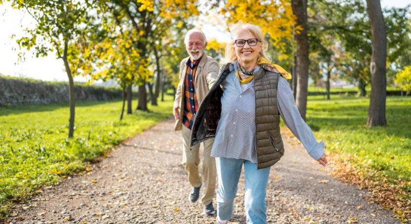Ennyi lépést kellene megtenni a demencia ellen naponta – Meglepő szám derült ki a friss tanulmányból