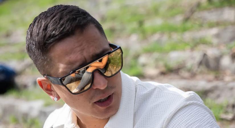 Aurelio átesett minden lányos apa traumáján