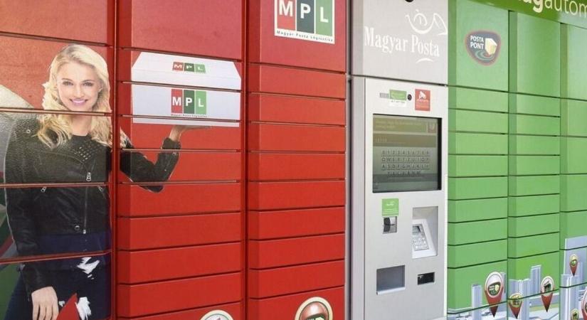 Karácsonyi csomagkáosz előtt: így készülnek olvasóink és a posta a rekordforgalomra