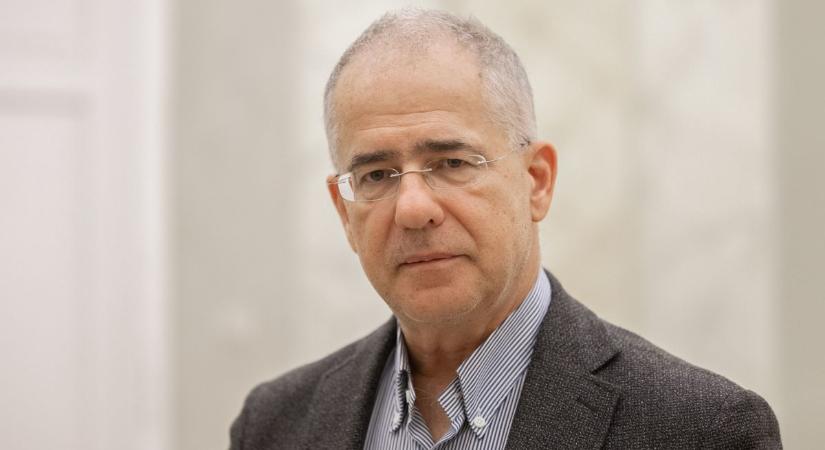 Mikor lehet vége az ukrajnai háborúnak? – Kósa Lajos volt a zirci fórum vendége ( galéria)