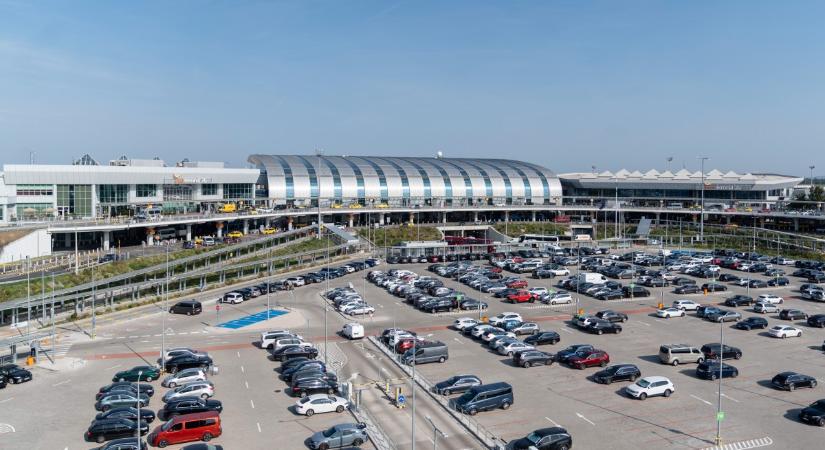 Megvan a TOP3 legnépszerűbb úti cél Budapestről, elképesztő utasforgalom Ferihegyen