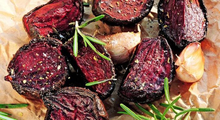 Isteni, krémesre sült cékla: balzsamecetes öntet borítja