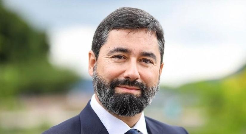 Nehéz követni: Itt az újabb csavar az otthontámogatásban – most rengeteg magyar szeme csillan fel, pénz áll a házhoz