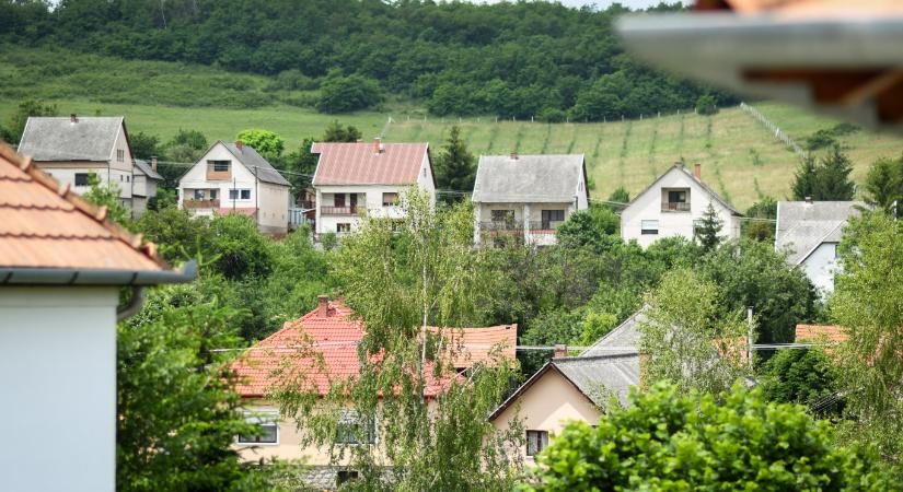 Zártkertekre is kiterjesztik a kedvezményes Otthon Startot