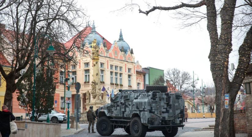 Balesetet szenvedett az Orbán Viktor programjára kirendelt egyik TEK-kocsi