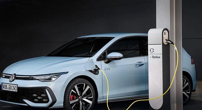 Először előzték meg a plug-in hibridek a dízelt Európában