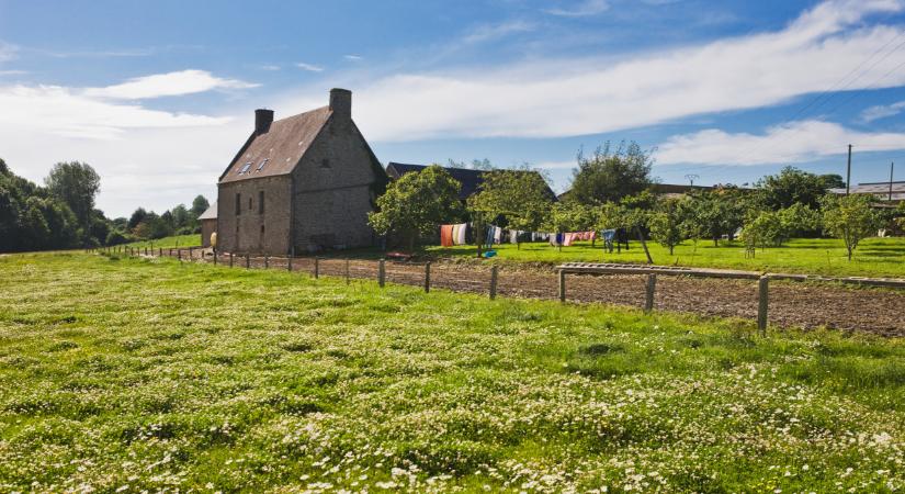 Most már biztos: drágábbak lesznek a zártkertek is