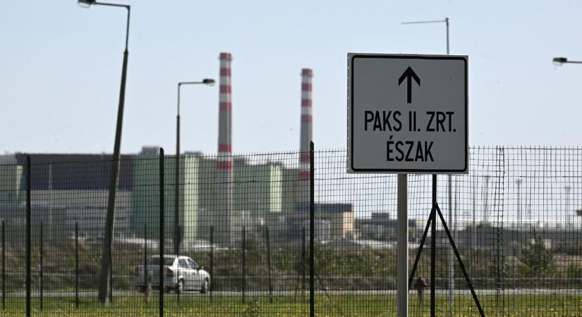 A kormány figyelmeztetést kapott, mert titkolózik a Paks II.-ről