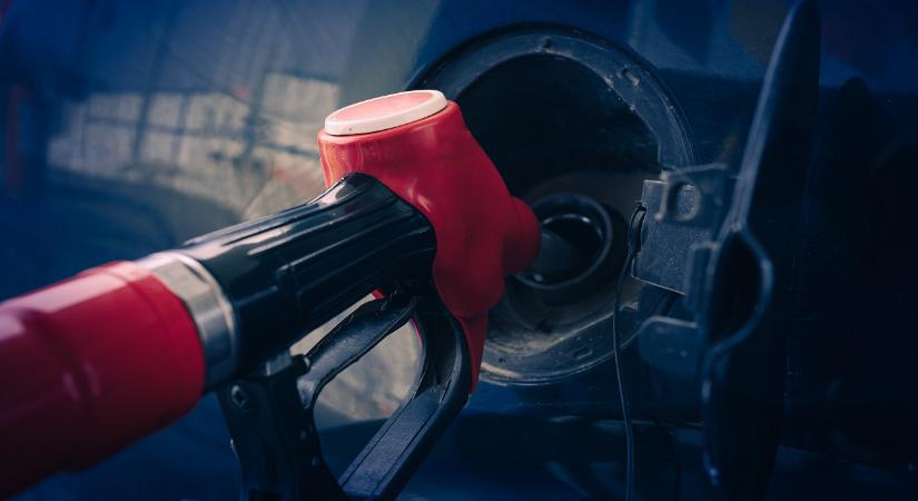 Örömmel mehetünk tankolni – a benzin és a gázolaj is olcsóbb lesz