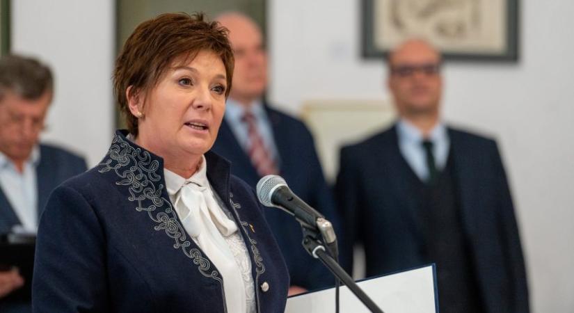 Tizenöt százalékkal nő a kulturális ágazatban dolgozók bére