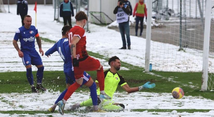 Közleményben ment neki az Eger SE a játékvezetőnek a botrányba fulladt meccsük után