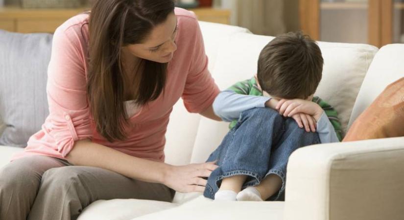 Ezt sose mondd, ha magas EQ-jú gyereket akarsz nevelni - Tilos ez az egy mondat