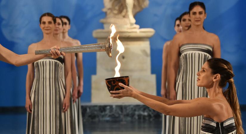 Milánó 2026 – Fellobbant a láng Olümpiában