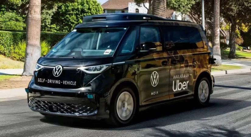 Abu-Dzabiban is rajthoz állnak az Uber önvezető taxijai