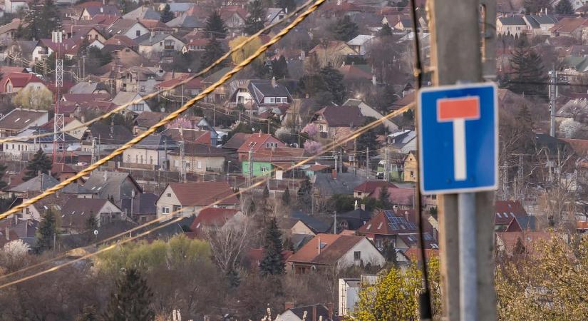 Két pontja lett volna a kormány lakhatási tervének, ami érdemben segít, épp az a kettő nem valósult meg