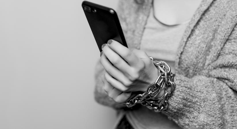 A függőség sokszor észrevétlenül épül be a mindennapokba