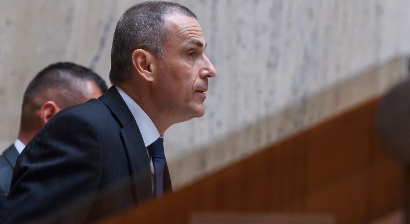 Főügyész: Törvénytelen a Bejelentővédelmi Hivatal gyorsított megszüntetése