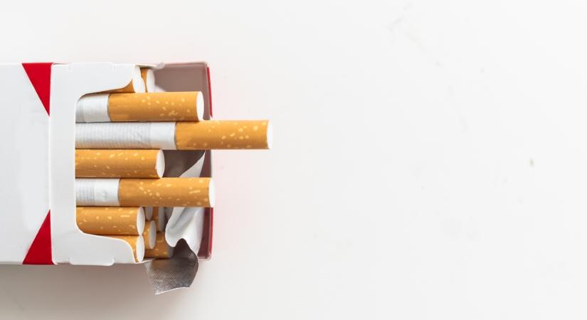 Drágul a cigaretta és a szivar – újabb áremelések sújtják a dohányosokat