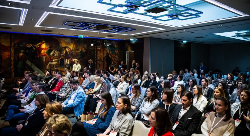 Projektcsapatokra lehet szükség a bértranszparencia megvalósításához – Forró témák uralják a HR-csúcs napirendjét