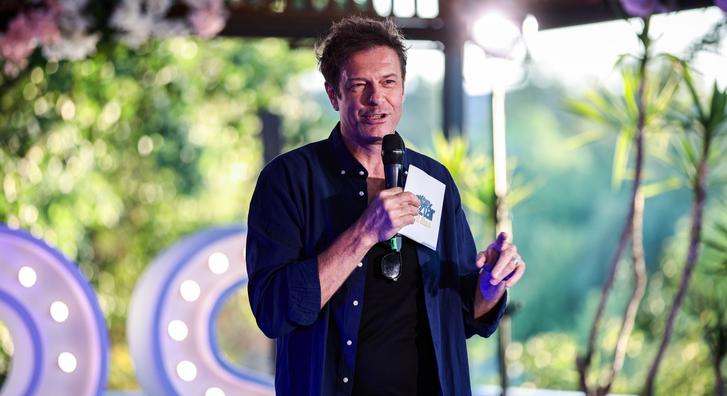 Fiatalkori festményét bocsátotta árverésre Till Attila a Kincsvadászokban