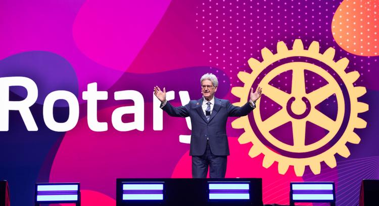 Száz éve szolgálja a jót a magyar Rotary közösség