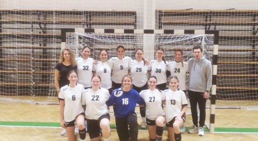 Győztek Vasváron a fiatal kézisek