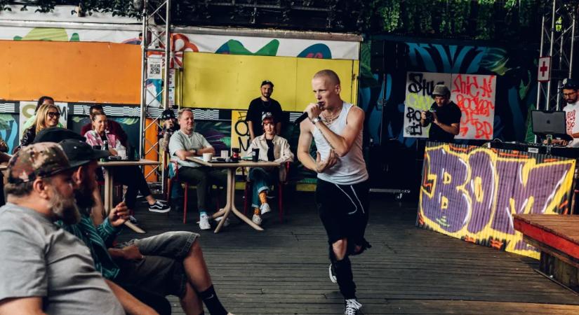 Végre egy tehetségkutató, ami nem tocsog a túltolt drámában