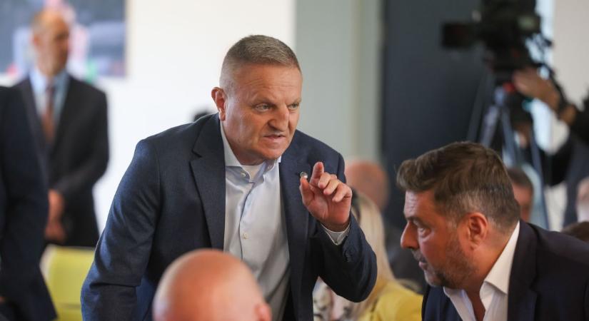 A Paksi FC ügyvezetőjével az élen fontos ügyről szavazott az NB I Bizottság