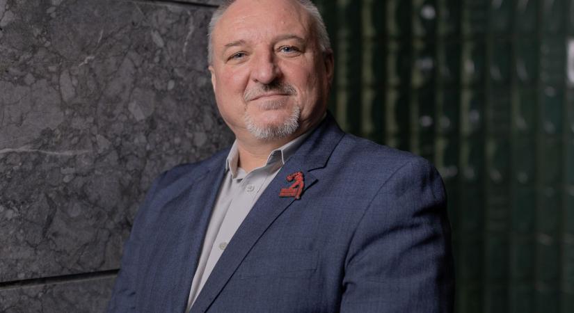 Az MSZP elindul a választáson, de Magyar Péter körzetében nem lesz jelöltjük