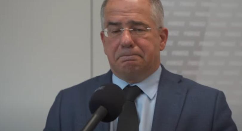 Ennyi volt: Kósa Lajos nem indul jövőre egyéniben, már meg is van az utódja