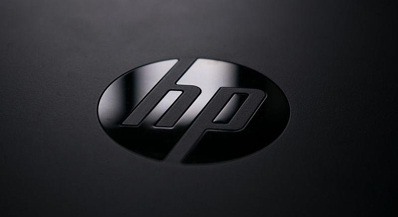 Tömegével szünteti meg a munkahelyeket a HP az MI miatt