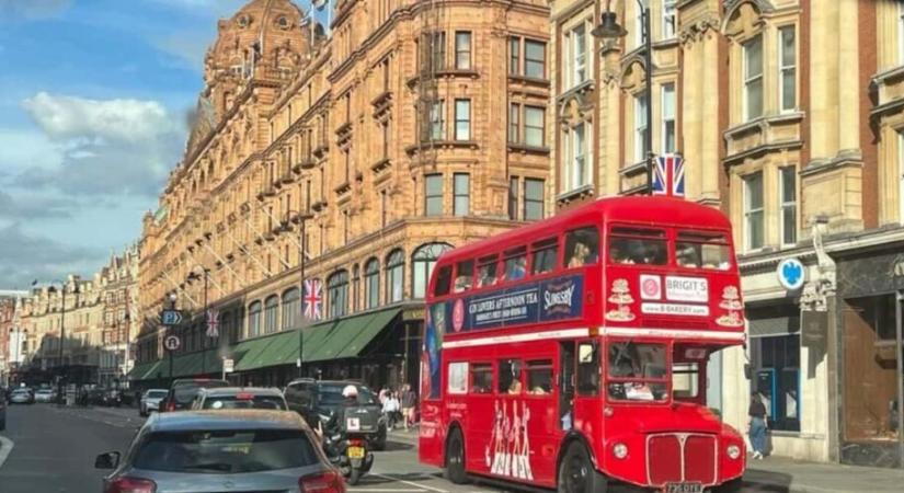 Turistaadó Londonban