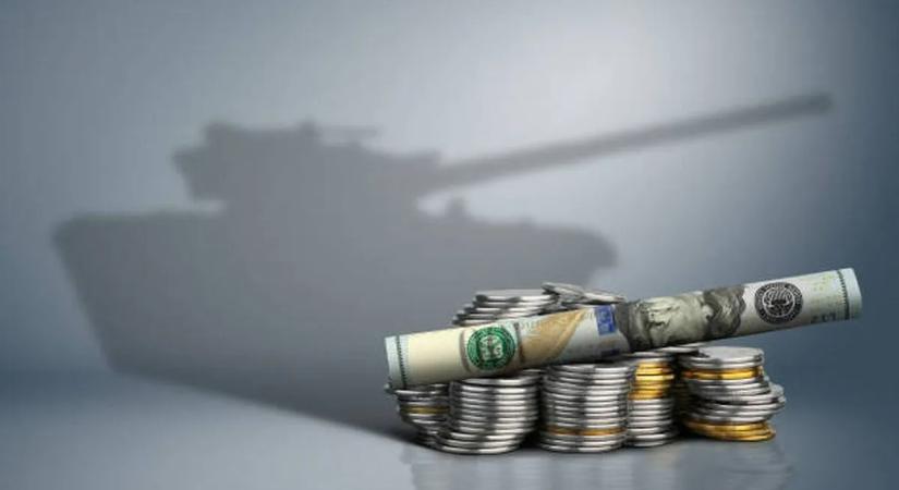 Dömötör Csaba: Mindenki felelős, aki ezt a brüsszeli háborús őrületet támogatja