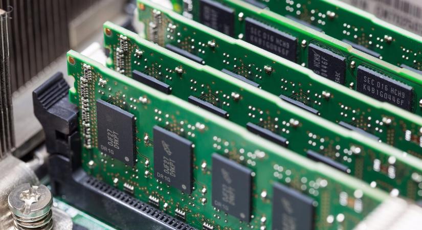 Scalperektől félti RAM moduljait a Framework