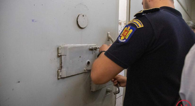 Levélben kapott droggal kereskedtek a rabok a feketehalmi börtönben